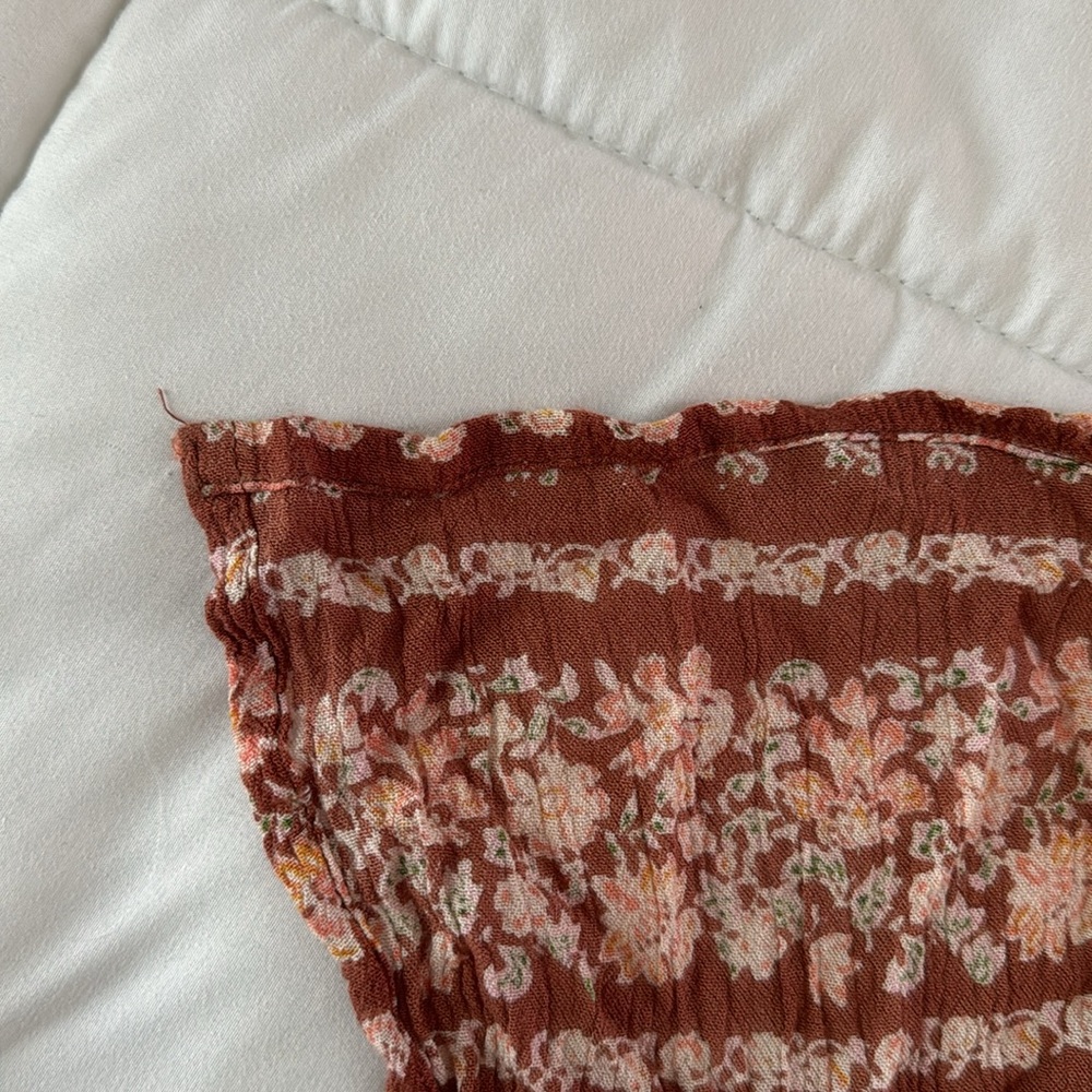 Deep Cut Maxi Dress - Picture 6 of 6